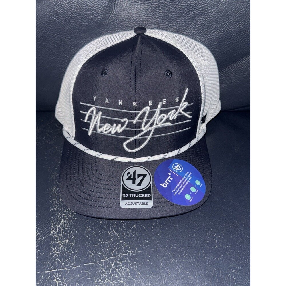 New York Yankees '47 Trucker Adjustable MLB Snapback Baseball Cap Navy White